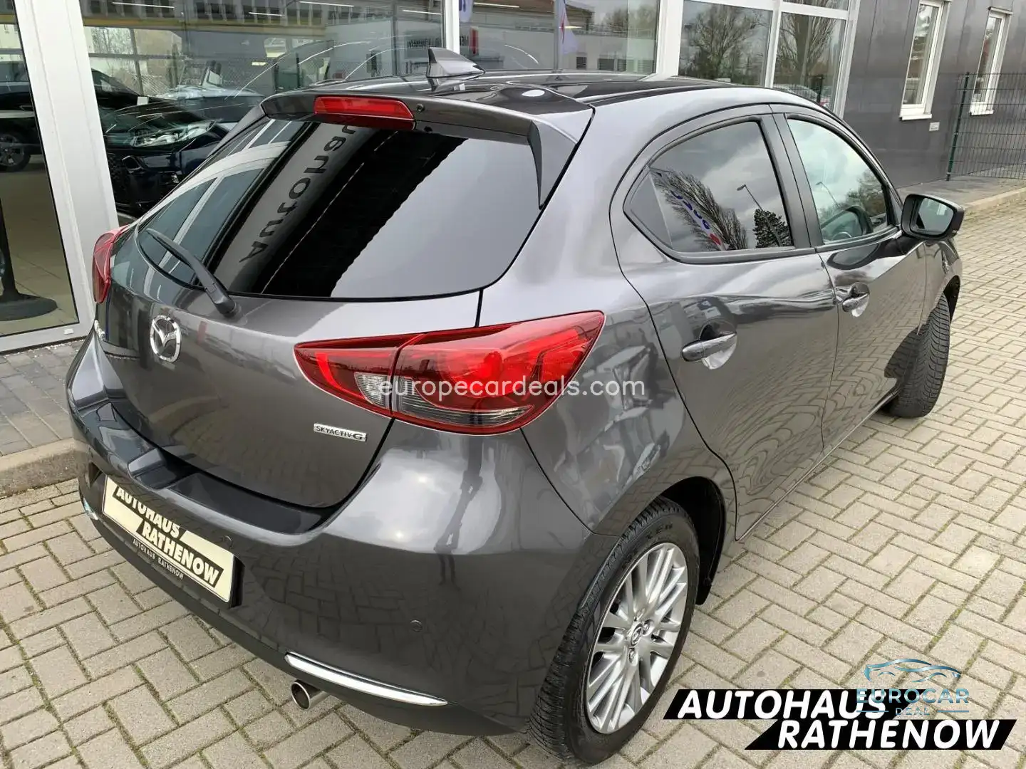 Mazda 2