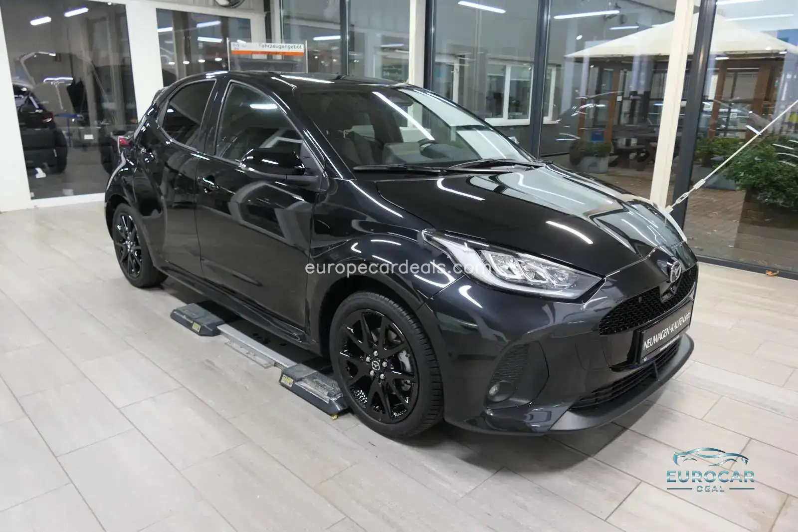 Mazda 2 Hybrid