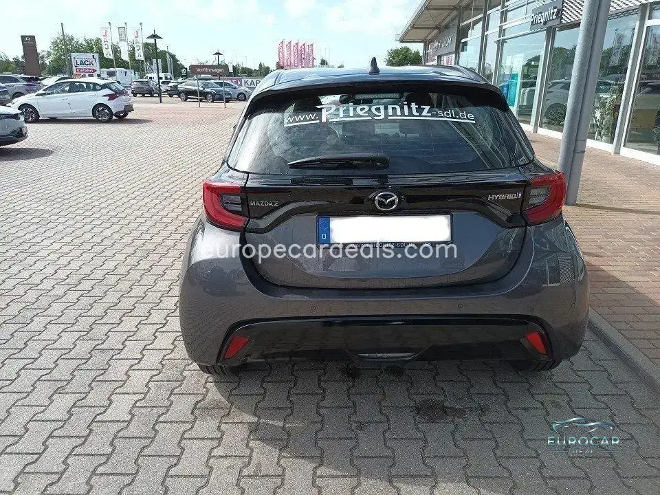 Mazda 2 Hybrid