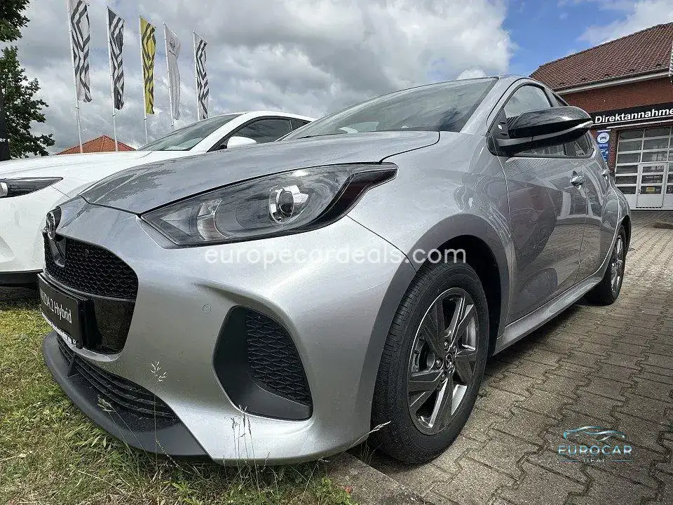 Mazda 2 Hybrid