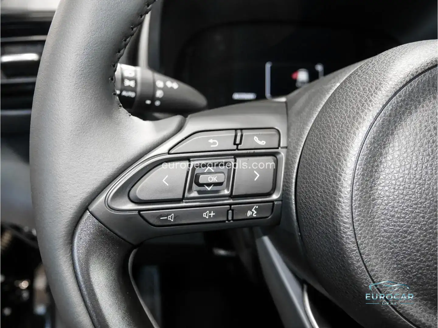 Mazda 2 Hybrid