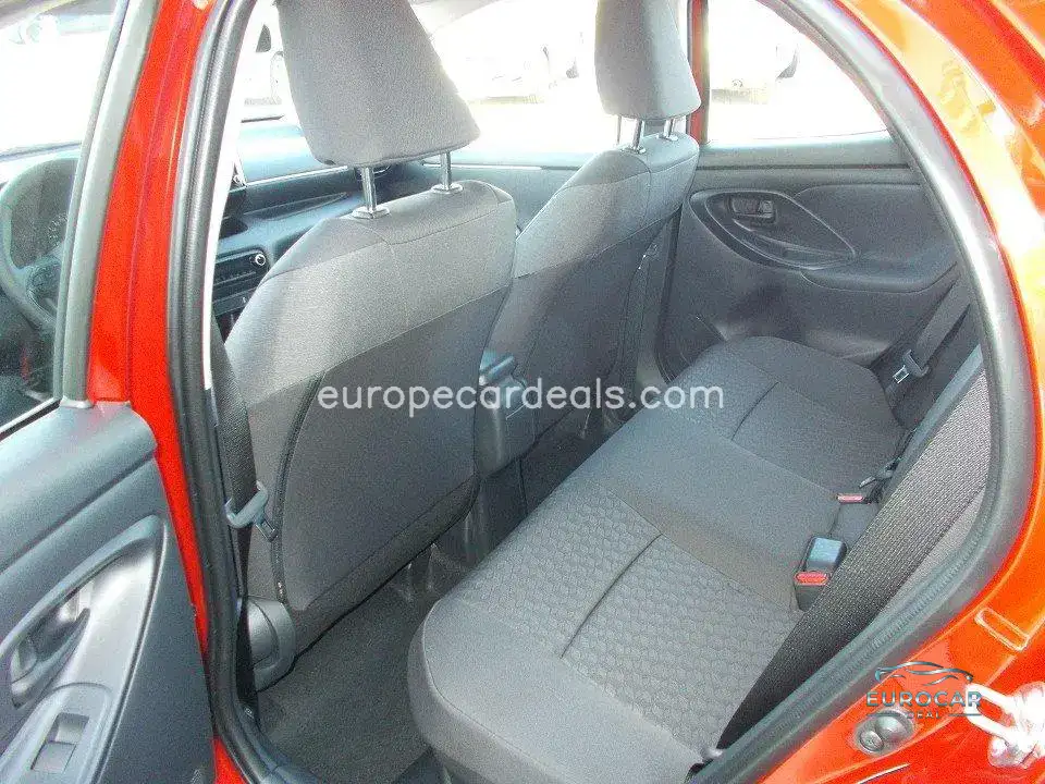Mazda 2 Hybrid