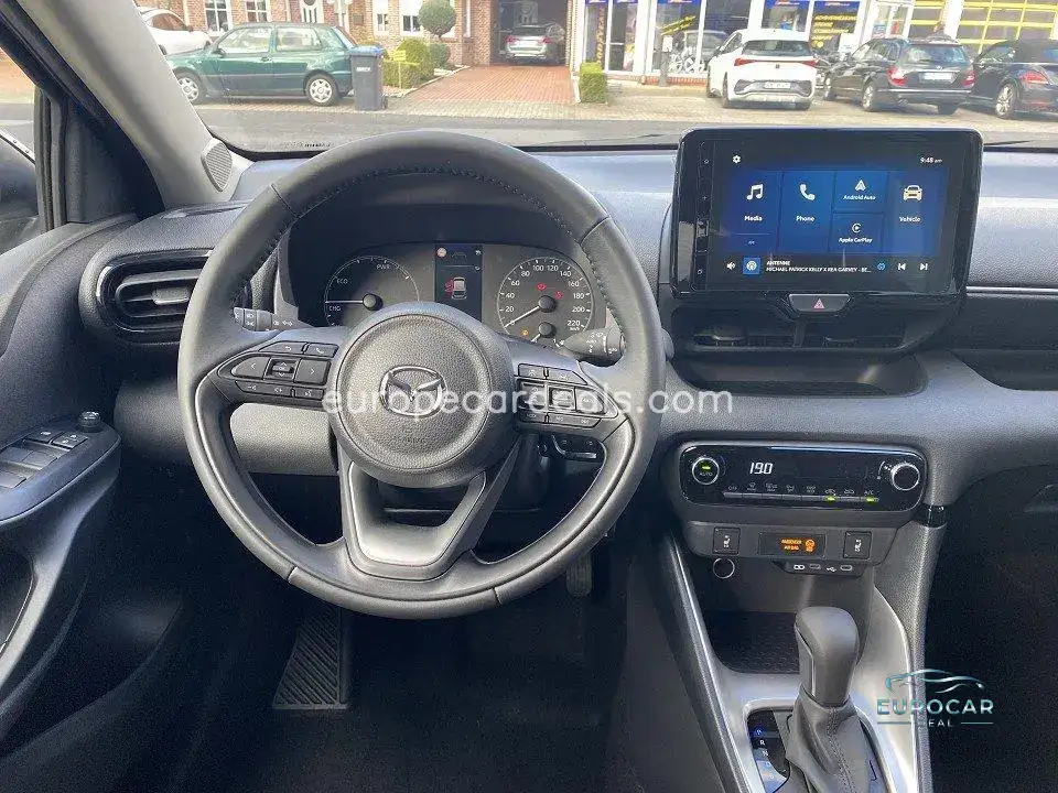 Mazda 2 Hybrid