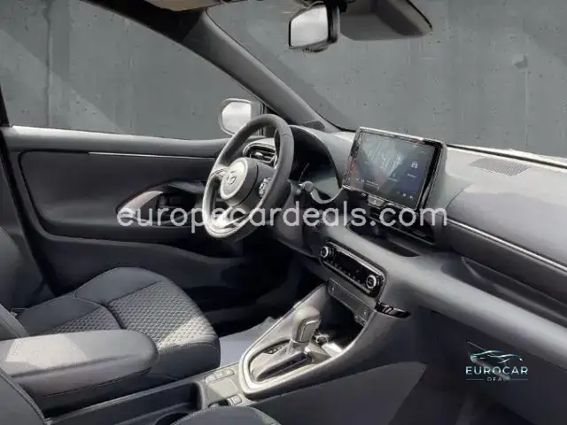 Mazda 2 Hybrid