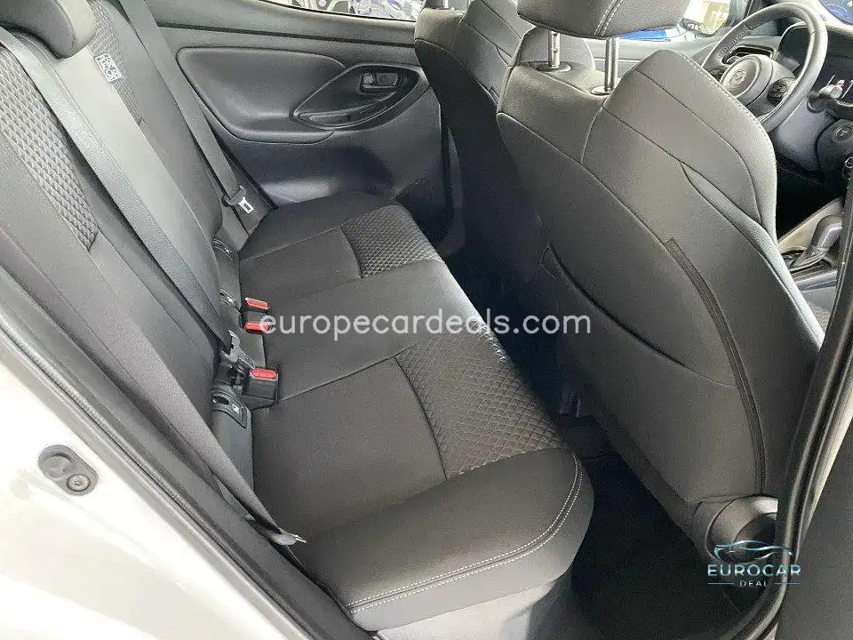 Mazda 2 Hybrid