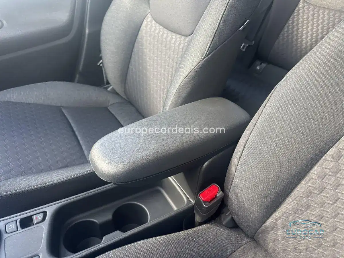 Mazda 2 Hybrid