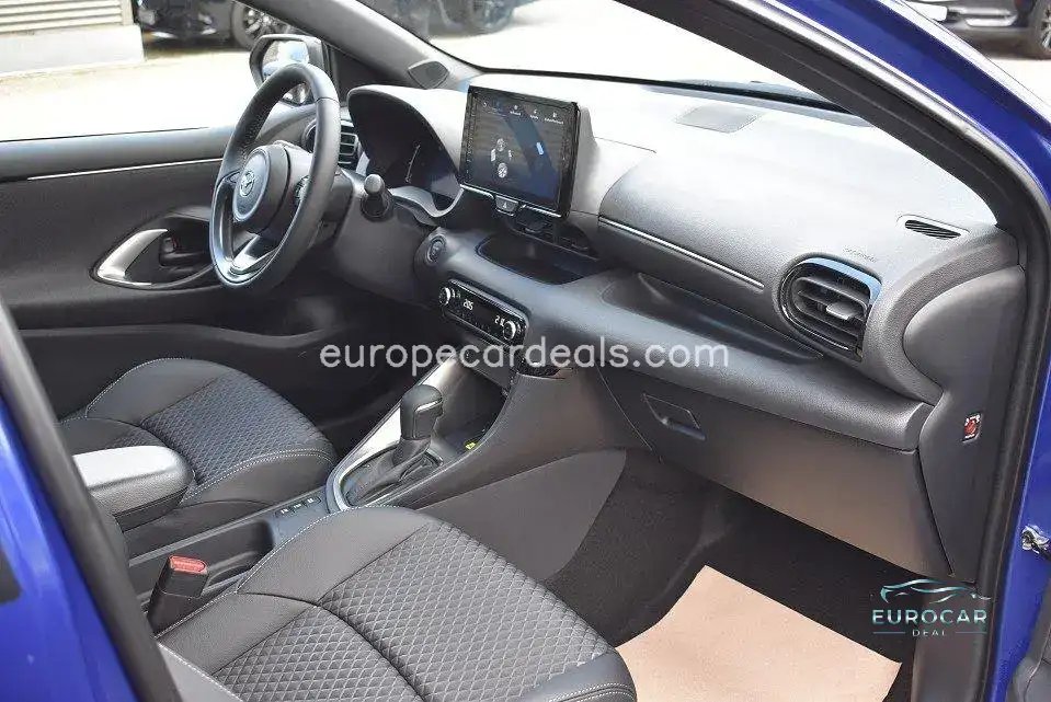 Mazda 2 Hybrid