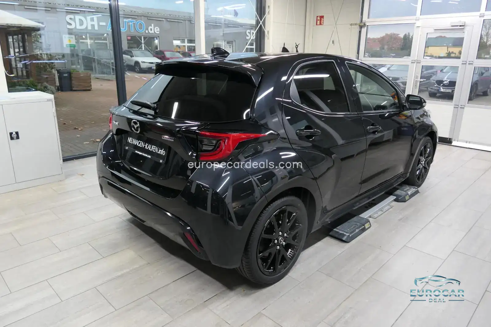 Mazda 2 Hybrid