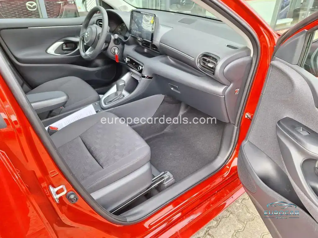 Mazda 2 Hybrid