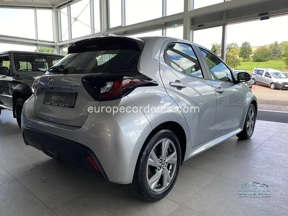 Mazda 2 Hybrid