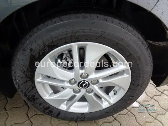 Mazda 2 Hybrid