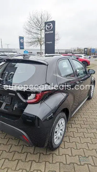 Mazda 2 Hybrid