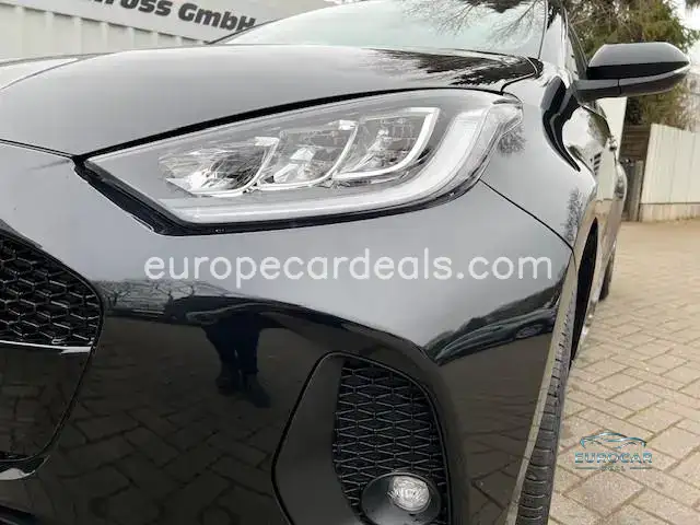 Mazda 2 Hybrid