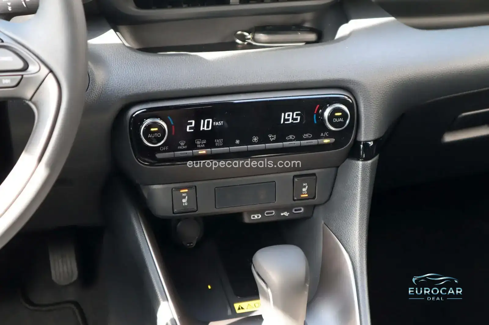 Mazda 2 Hybrid
