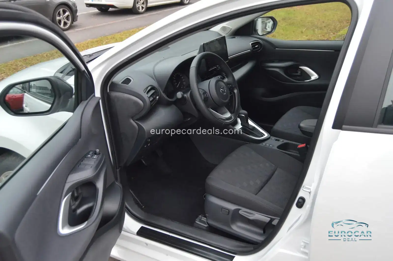 Mazda 2 Hybrid