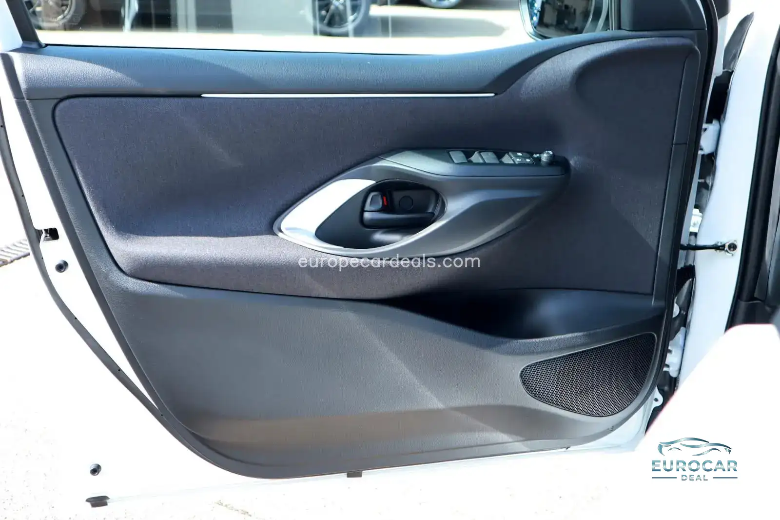 Mazda 2 Hybrid