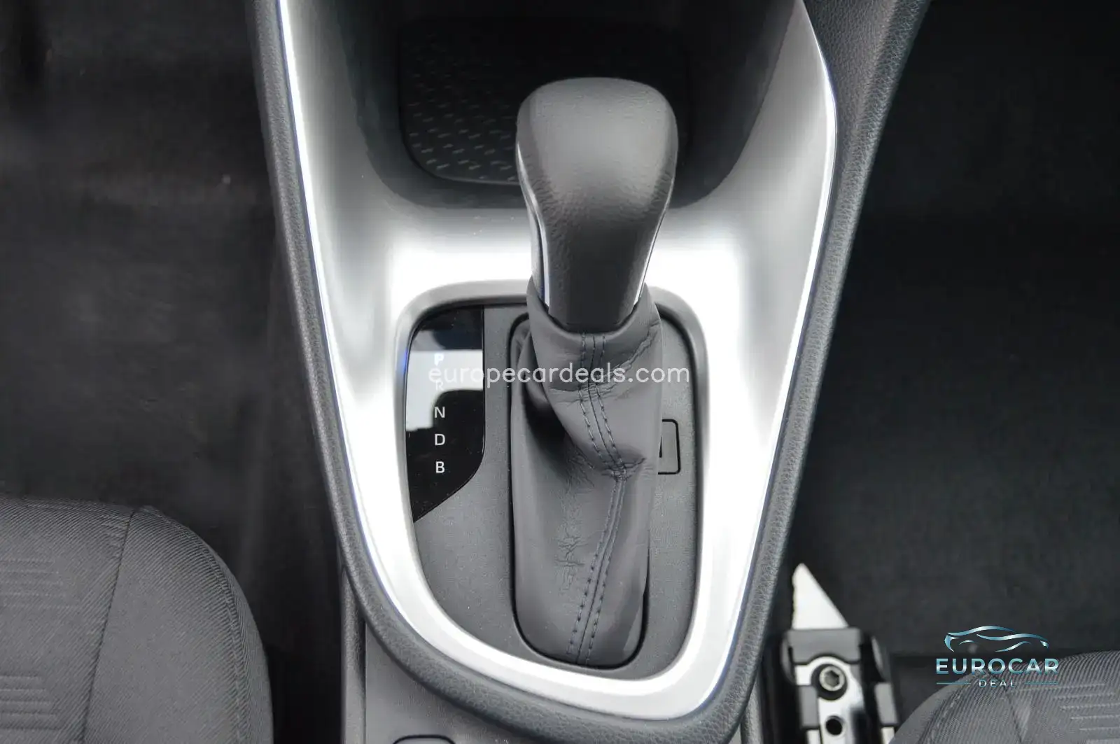 Mazda 2 Hybrid
