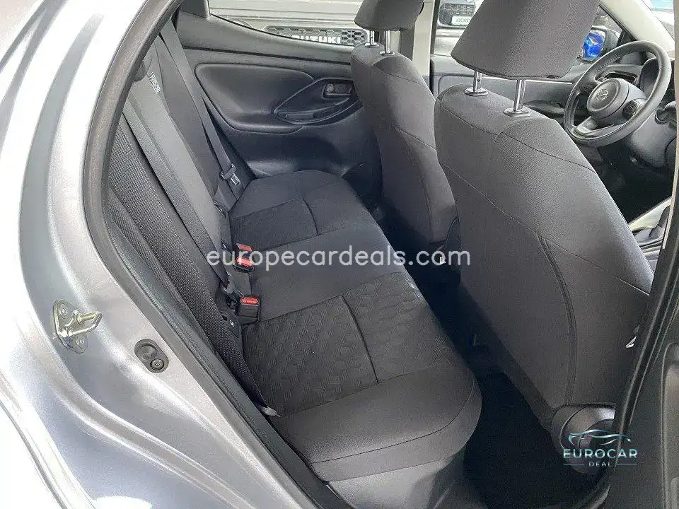 Mazda 2 Hybrid