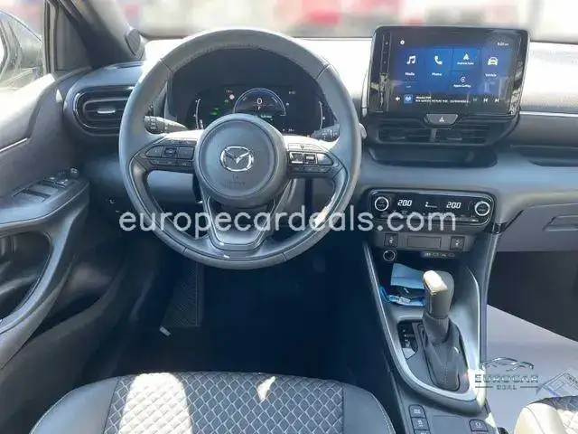 Mazda 2 Hybrid