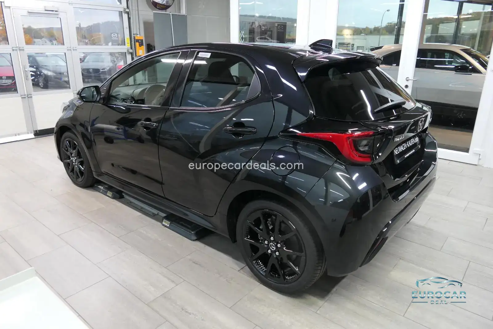 Mazda 2 Hybrid
