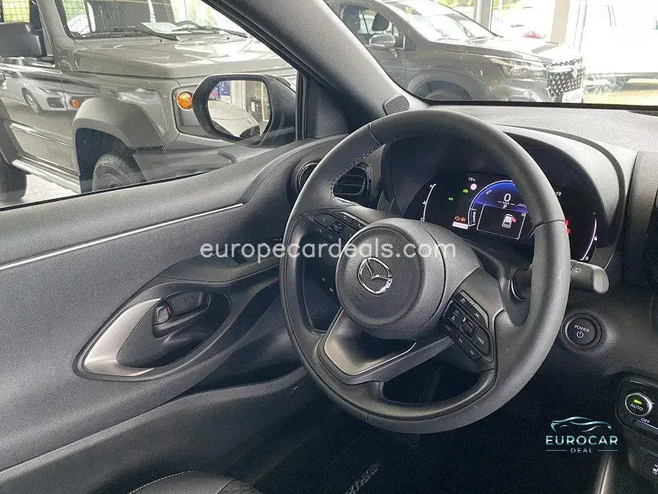 Mazda 2 Hybrid