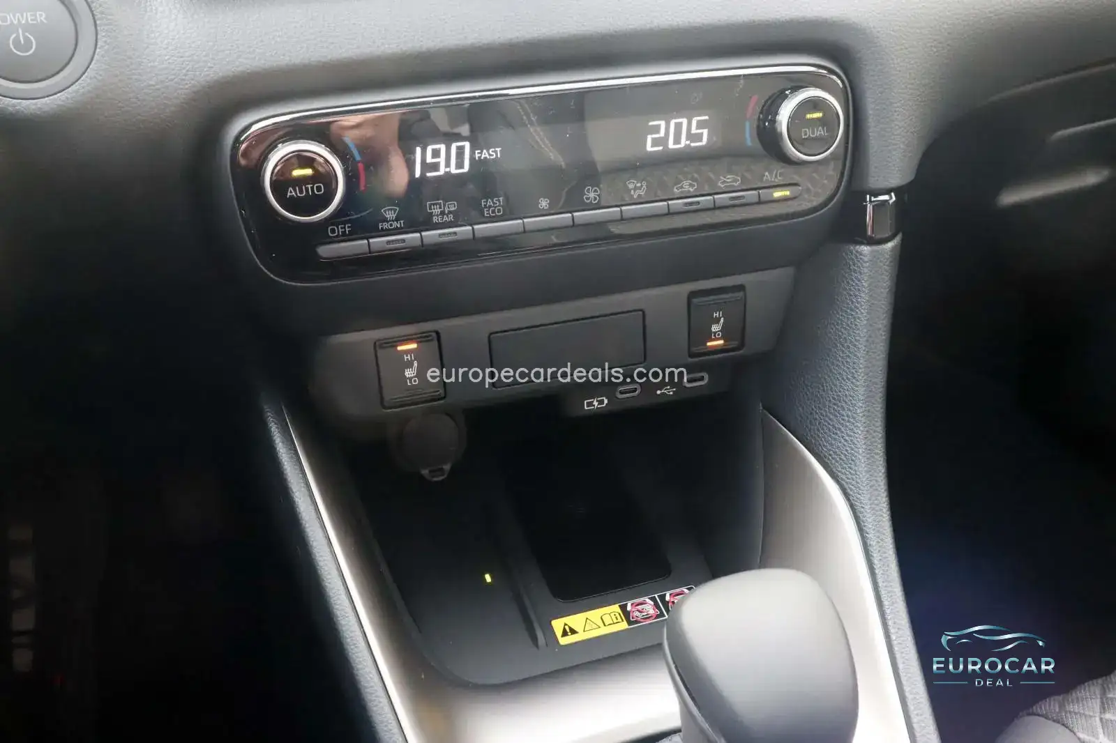 Mazda 2 Hybrid