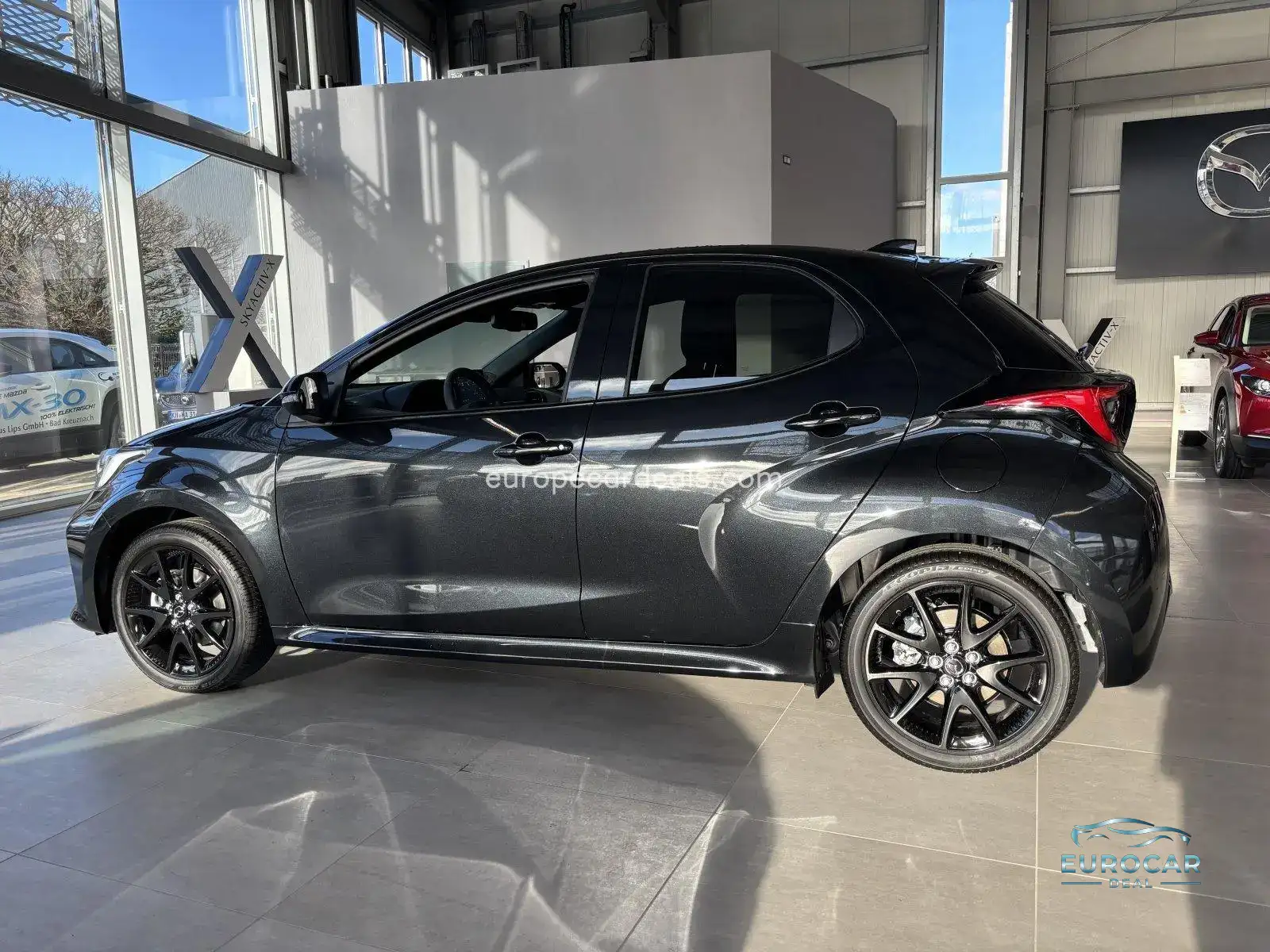 Mazda 2 Hybrid