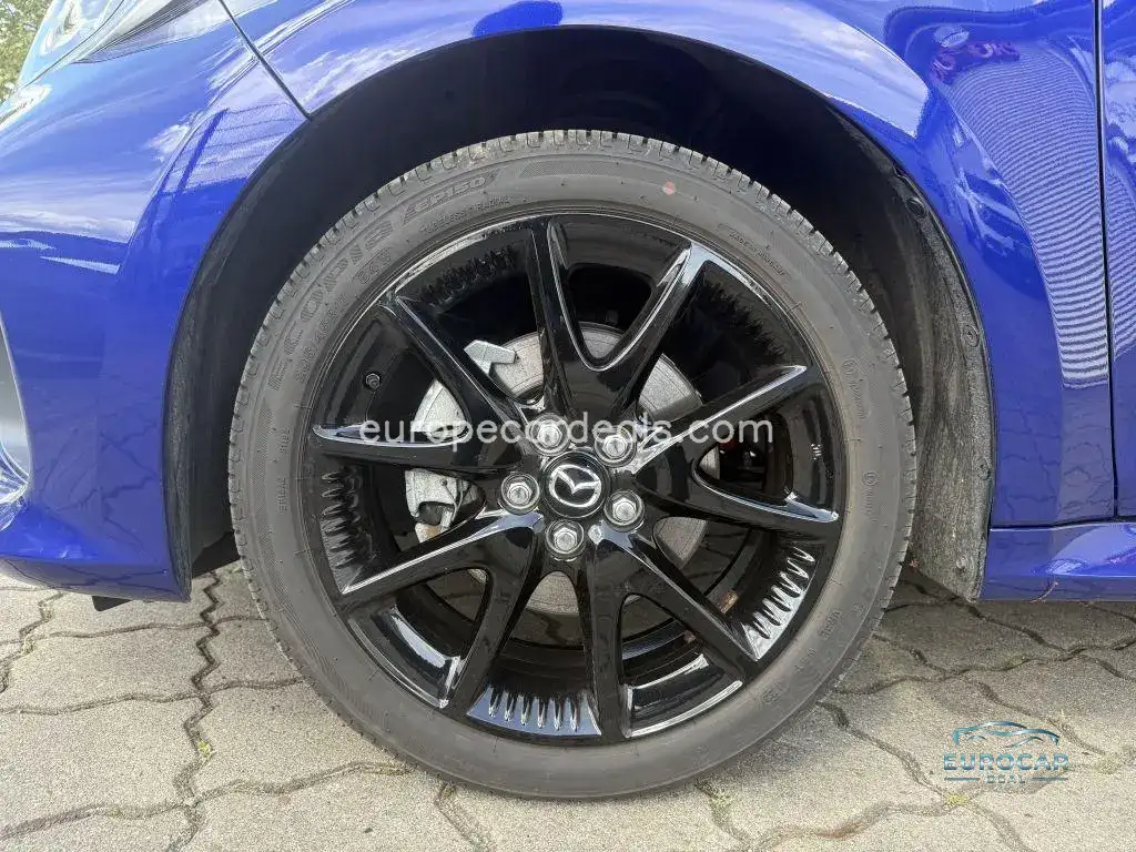 Mazda 2 Hybrid