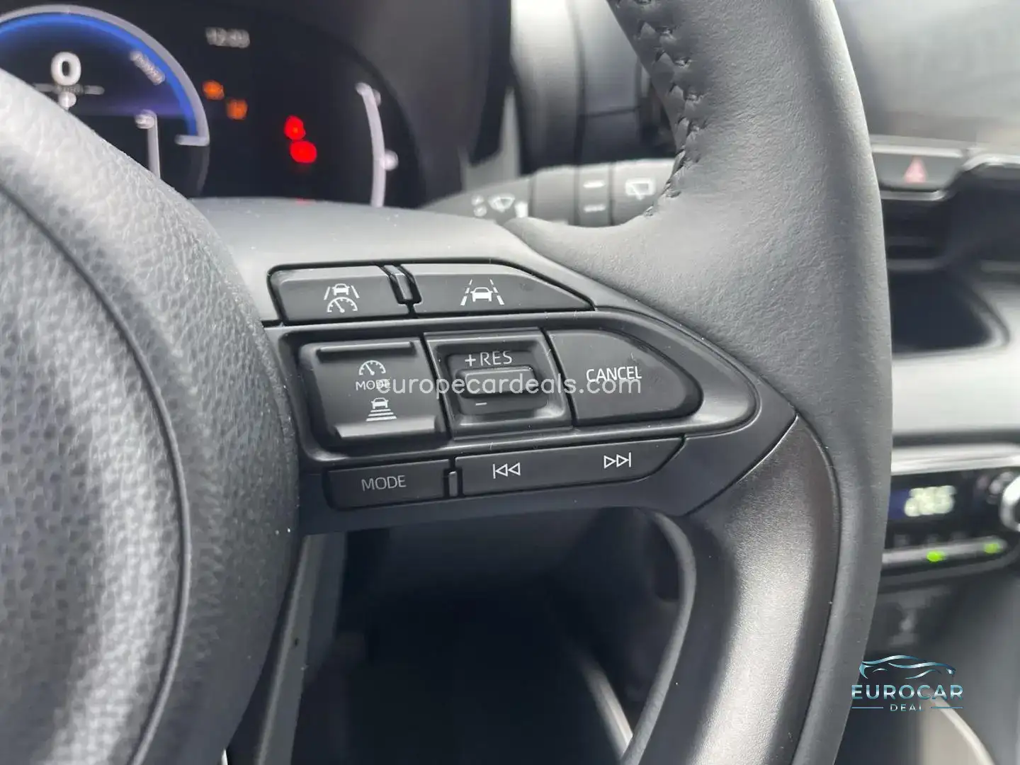 Mazda 2 Hybrid