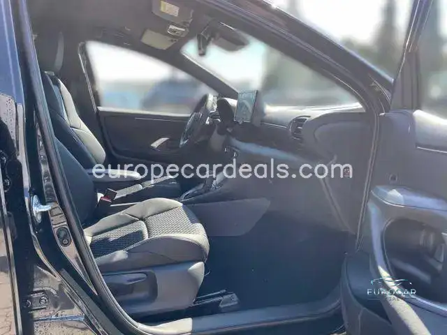 Mazda 2 Hybrid