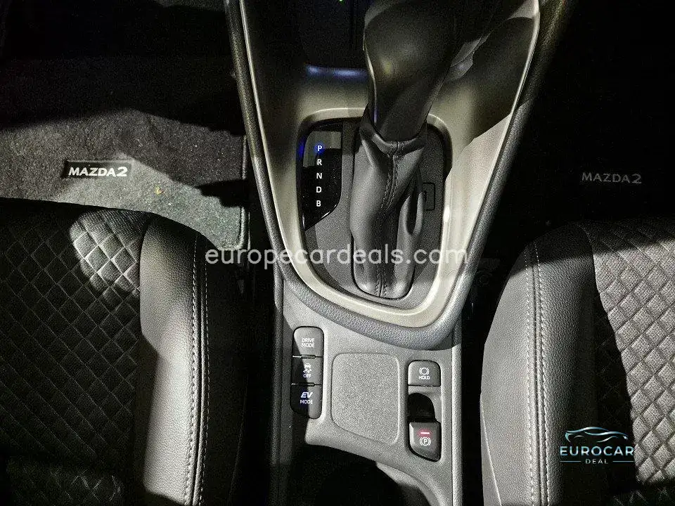 Mazda 2 Hybrid