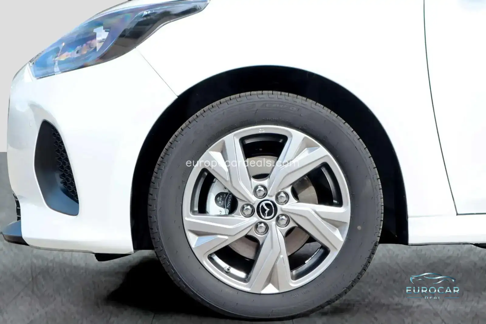 Mazda 2 Hybrid