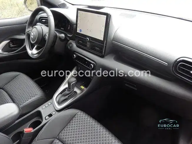 Mazda 2 Hybrid