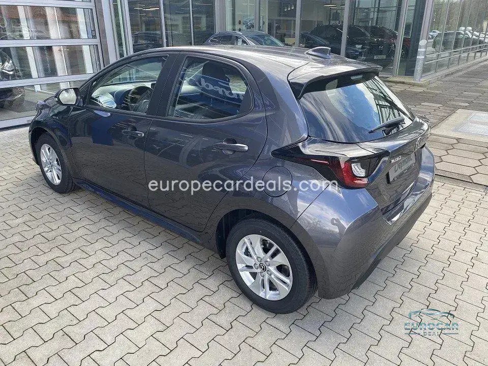 Mazda 2 Hybrid