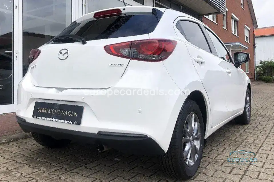 Mazda 2