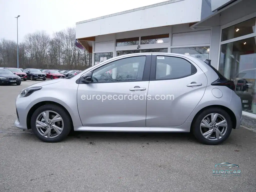 Mazda 2 Hybrid