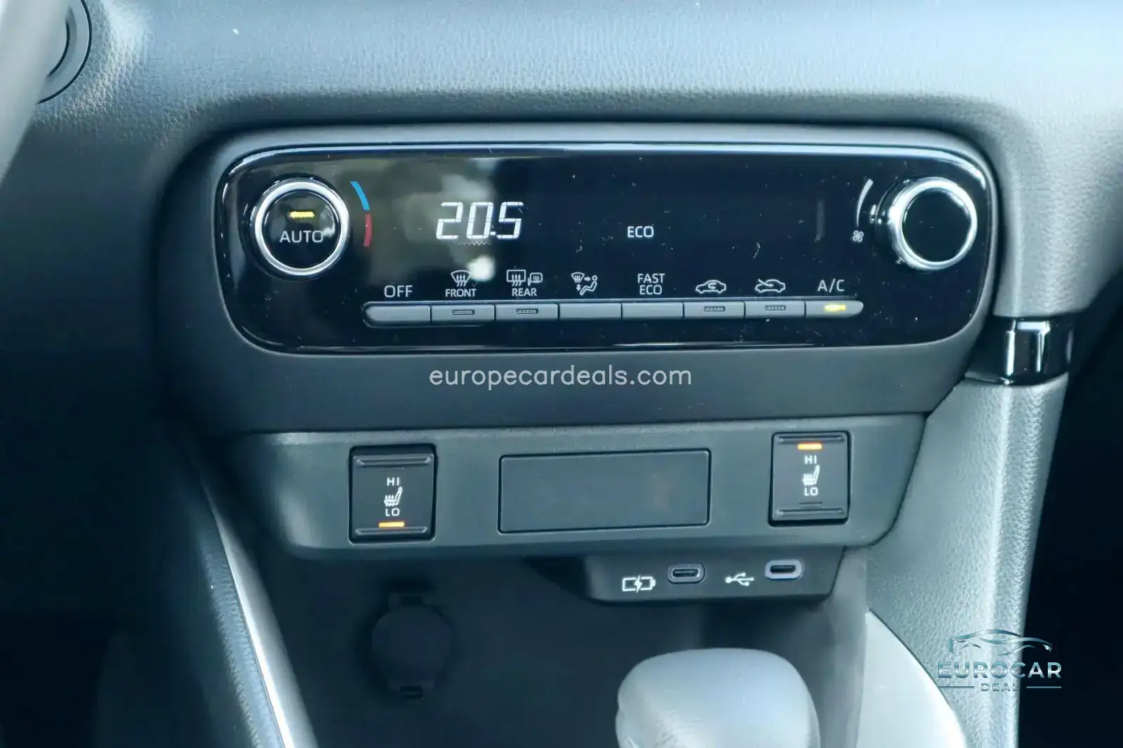 Mazda 2 Hybrid