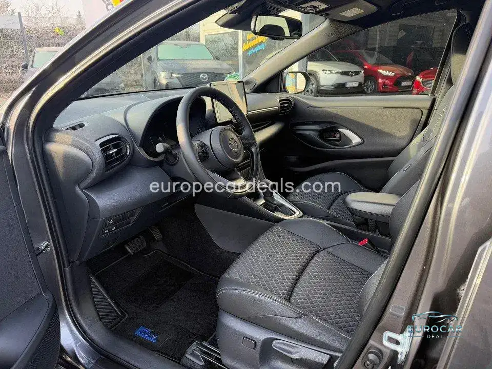 Mazda 2 Hybrid