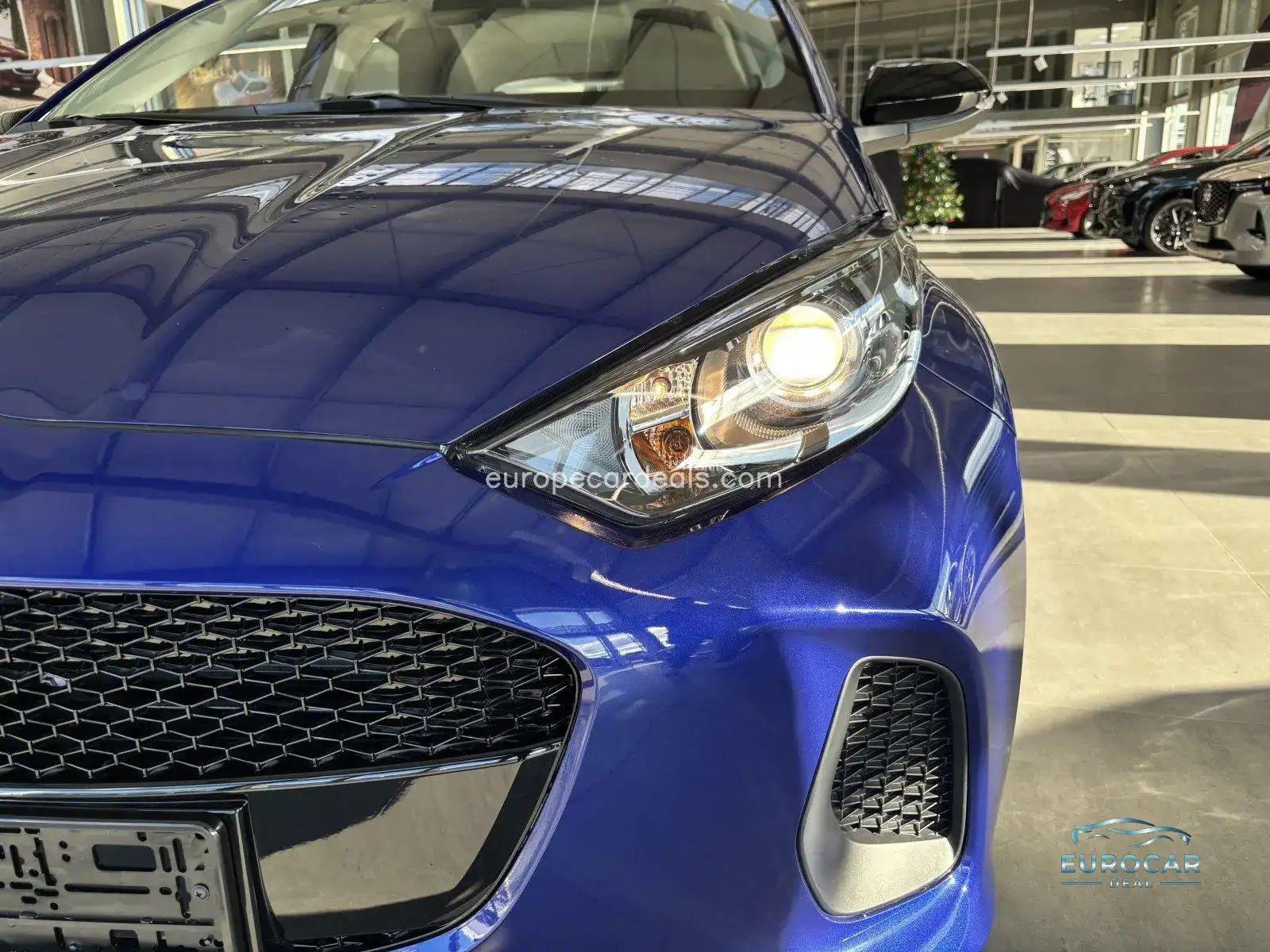 Mazda 2 Hybrid