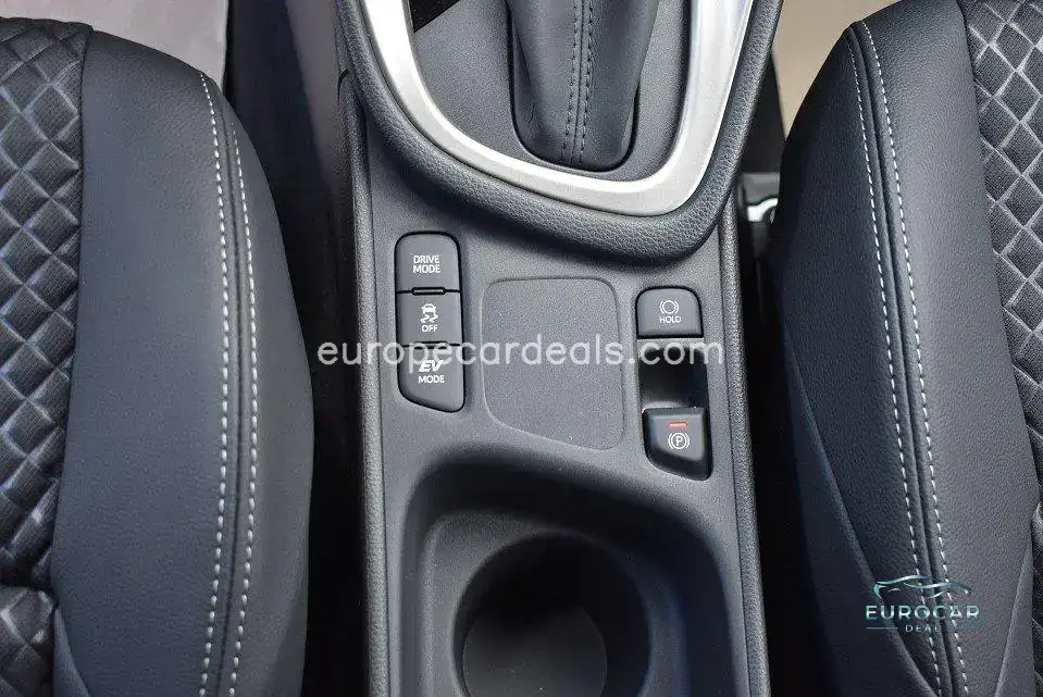 Mazda 2 Hybrid