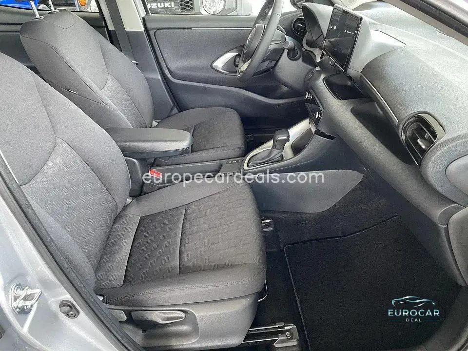Mazda 2 Hybrid