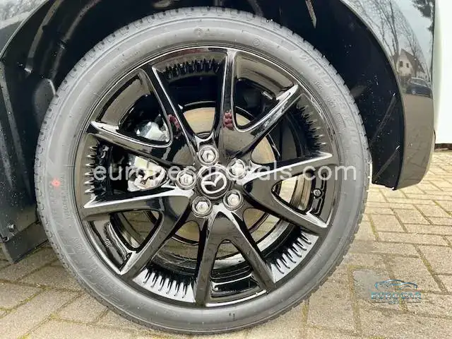 Mazda 2 Hybrid