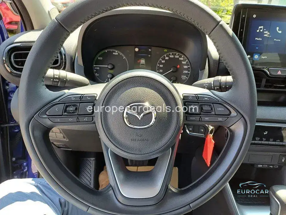 Mazda 2 Hybrid