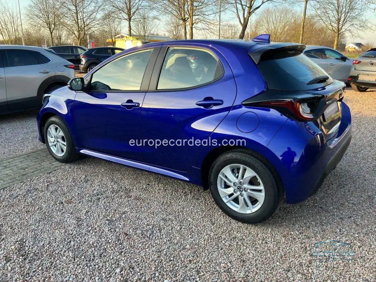 Mazda 2 Hybrid