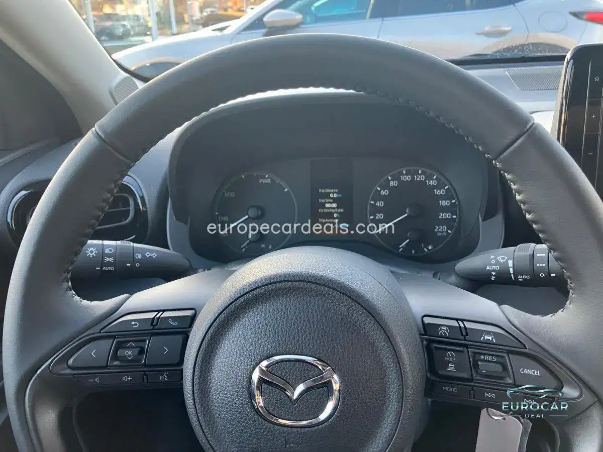 Mazda 2 Hybrid
