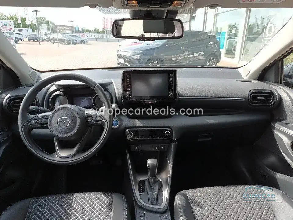 Mazda 2 Hybrid