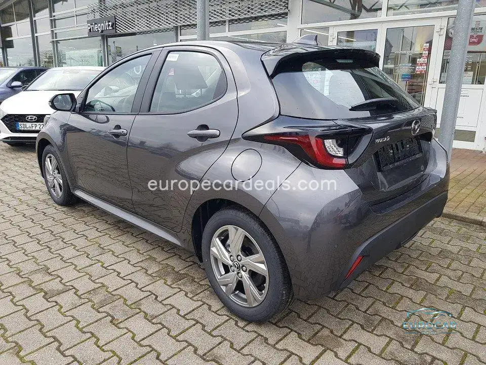 Mazda 2
