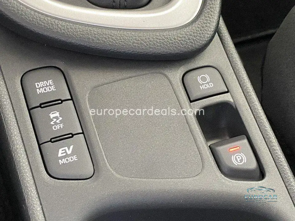 Mazda 2 Hybrid