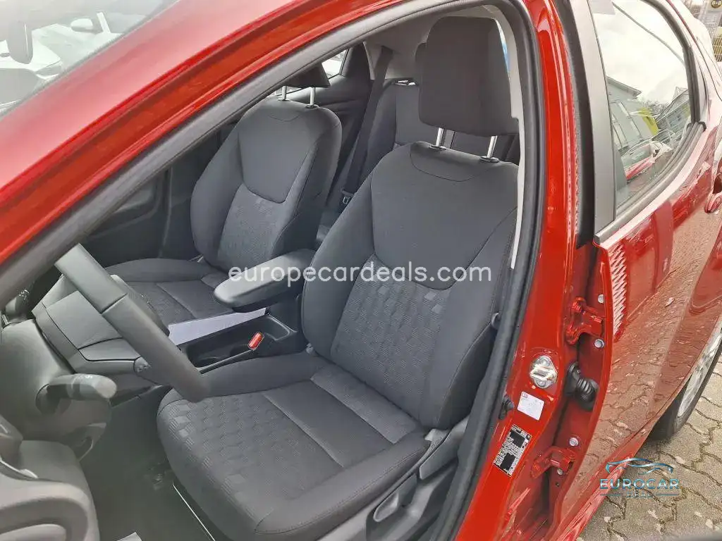 Mazda 2 Hybrid