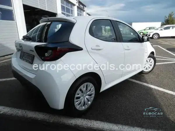 Mazda 2 Hybrid